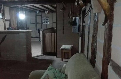 Jarandilla de la Vera Cottage | Casa Rural La Bodega for 10 people