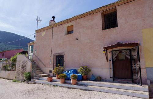 Huerta de Arriba House | Casa rural con jacuzzi y chimenea en paraje único - La Casa del Pino