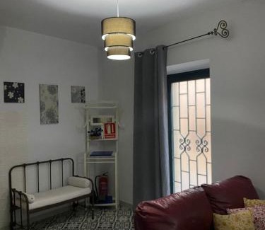 Almoharin Apartment | Casa rural Hnas Corral