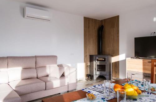 Lanjaron House | Casa rural La Canal