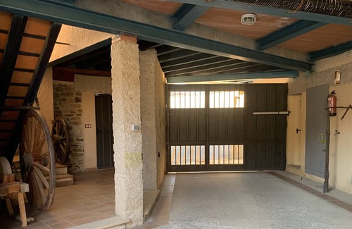 Villar de Ciervo Cottage | Casa Rural La Vertedera with private pool especially for groups and families with children