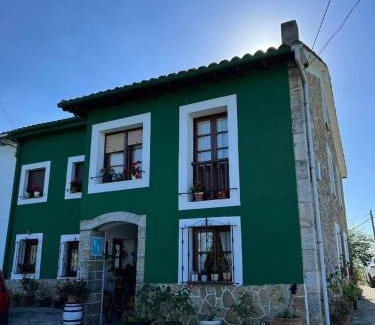Noriega Ski Chalet | Casa Rural La Pereda