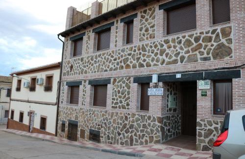 Los Navalucillos House | Casa Rural "Vallecasar"