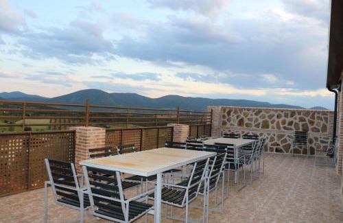 Los Navalucillos House | Casa Rural "Vallecasar"