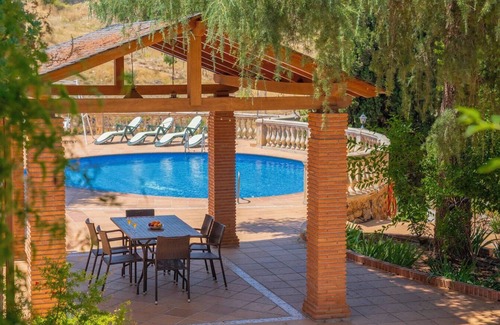 Barrio de la Vega Villa | Casa Rural Villa Los Arcos Monachil by Ruralidays