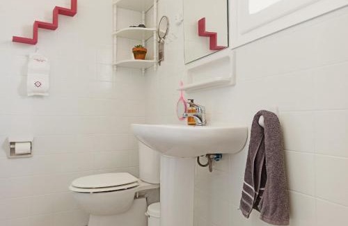 Punta Umbria House | Casa Sanabria habitaciones privadas en una vivienda particular