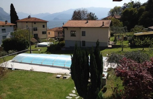 Santa Maria - Rezzonico Apartment | Casa Silvia - Apartment with swimming pool 4 + 1 beds