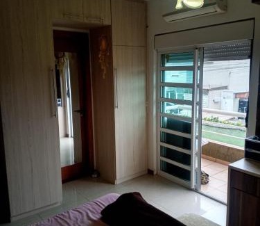 Santa Felicidade House | Casa Sobrado com piscina Santa Felicidade 6 pessoa