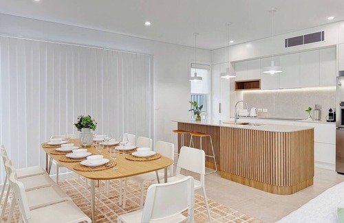 Shell Cove House | Casa Sol Steps to Beach & Marina