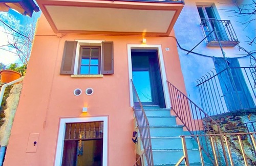 Cannobio House | Casa Spasú: a charming and relaxing oasis