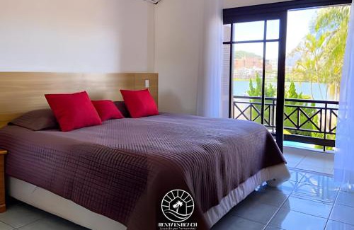 Torres House | Casa super aconchegante em Torres - Piscina - Pátio Privativo - Ar condicionado suíte - TV Smart - Wifi - Em frente a Lagoa do Violão - Aceita Pet