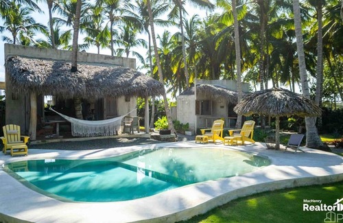 Cabrera Villa | Casa Taina- 5 Bungalows, swimming pool- OCEANFRONT w/Butler and Chef