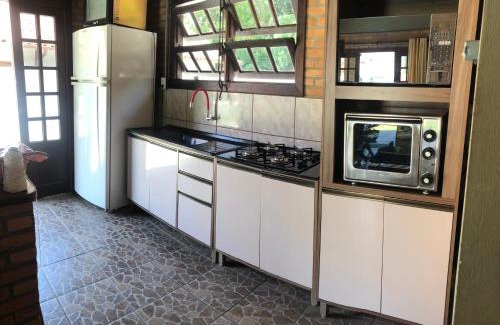 Governador Celso Ramos House | Casa Tijolinho a Vista - 150 mt praia