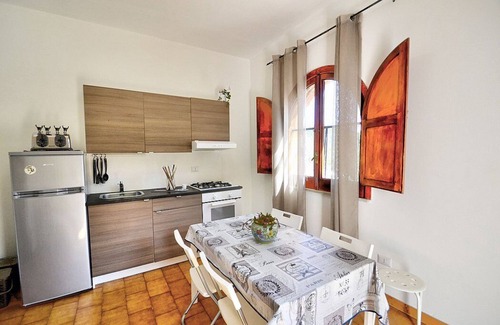 Pucara House | Casa Trifone B: A graceful apartment that is part of a villa surrounded by the greenery, with Free WI-FI.