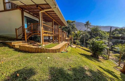 Felix House | Casa Varandas - Estúdio Garoupa TV, AC, Frigobar