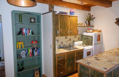 Taos Cottage | Casa Verde, the Casita Center