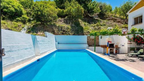 Alozaina House | Casa Victoria Alozaina by Ruralidays