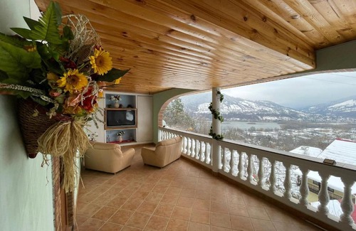 Pangarati Villa | Casa Victoria