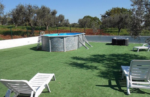 Casalini House | Casa Viola C: A welcoming apartment surrounded by the greenery, with Free WI-FI.