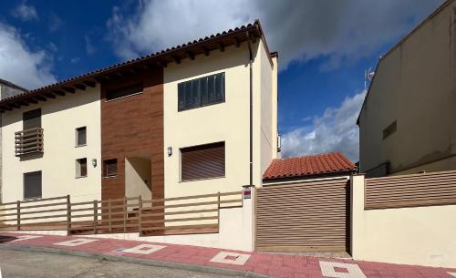 Jaraiz de la Vera House | CASA VISTA SIERRA