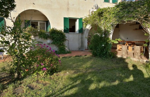 Suni House | Casa Vittoria: in Sardinia your residence between Sky and Sea