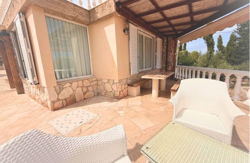 Costa Dorada Ski Chalet | Casa Winter Garden, popular with our regular guests