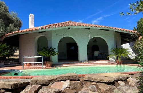 Sarroch Villa | Casale al mare - villa with swimming pool 150 meters from the beach
