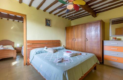 Stiava House | Casale Geniva with Private Pool - Happy Rentals