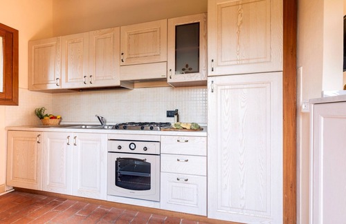 Lajatico Villa | Casale Teatro 10, Emma Villas