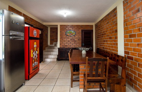 South Region Apartment | Casarão c/Terraço, 150m da Praia em Itajubá P2354