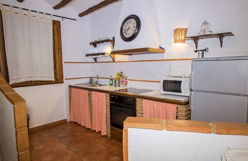Galera House | Casas Cueva El Mirador de Galera for 4 people