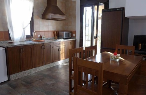 Santa Ana la Real Cottage | Casas Rurales Los Montes for 8 people
