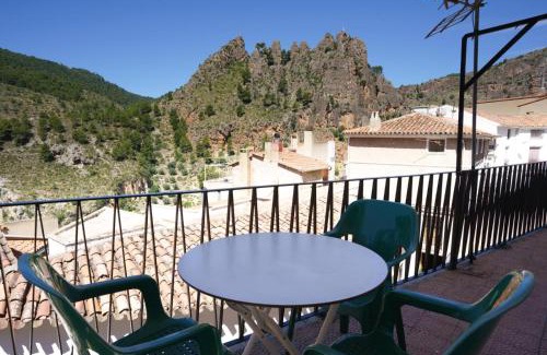 Ayna House | Casas Rurales Balcón de las Mayas