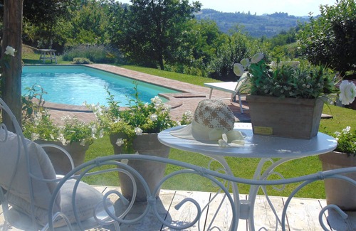 Lerma House | CASCINA BURRONI Old farmhouse from the 1600s among nature . wines . good food and swimming pool