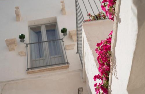 Old Town Cisternino Apartment | Casetta del vicolo orologio