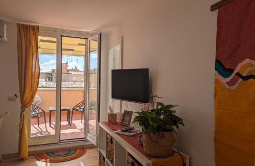 Aurelio Apartment | Casetta Sole, Superattico con terrazzo vicino San Pietro, NEW