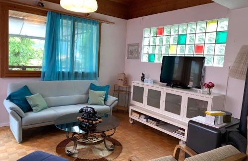 Brienz Apartment | Casi - Partial lake view