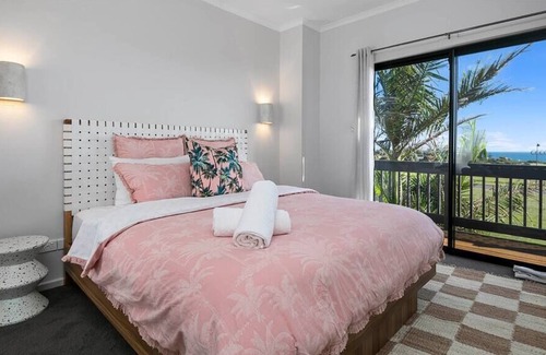 Sellicks Beach House | Casino Boulevard Summ