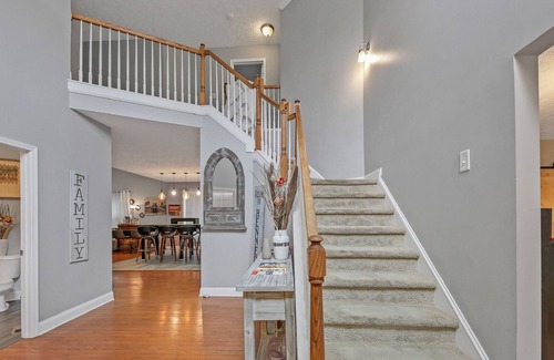 McDonough House | Casino Night at the Resort Style Getaway!(Sleeps 14)