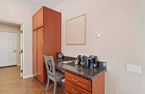 Coachella House | Casita 44463 – RV Resort Stay for 2