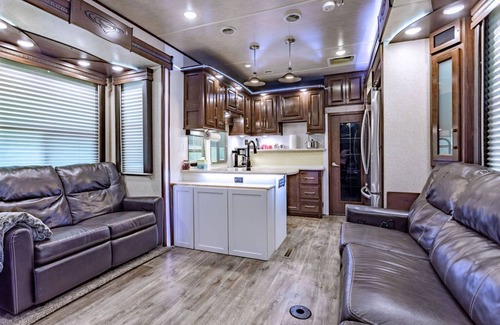 Woodway House | Casita Del Rosas - RV