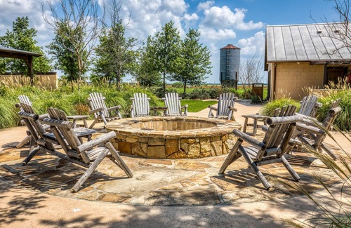 Hondo Cabin | Casitas Lodge