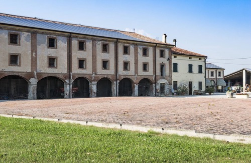 Nogarole Rocca House | Castello apartment with swimming pool