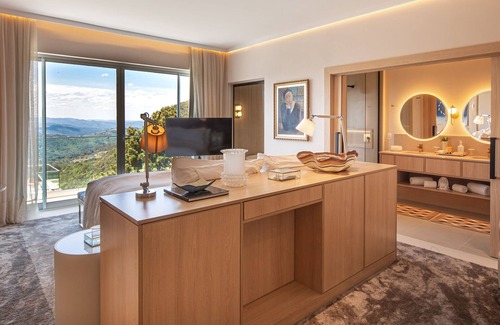 Vale do Bosque Other | Castelo Saint Andrews