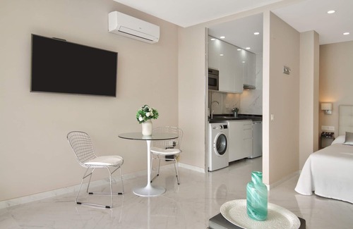 Carihuela Apartment | Castillo Santa Clara First line Carihuela beach. Wifi. Satellite TV Southwest