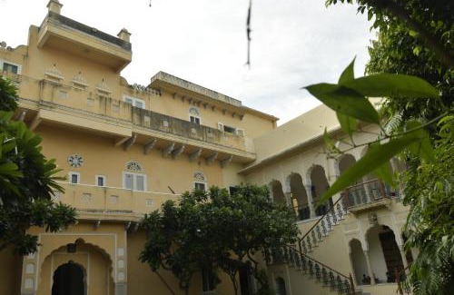 Khandela Hotel | Castle Khandela