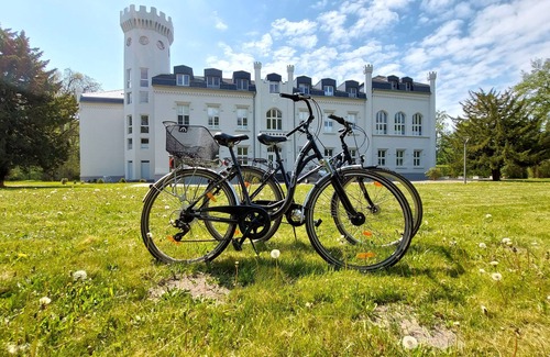 Hohendorf Apartment | Castle Royal Suite 5 - Hohendorf Castle