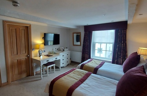 Durham House | Castle View Guest House