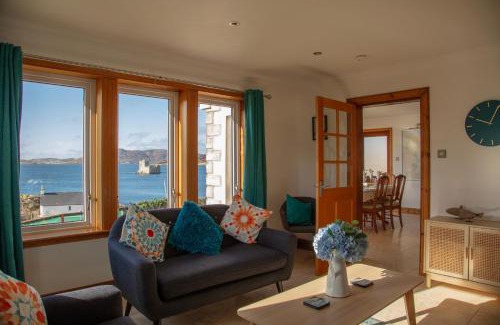 Castlebay House | Castlebay View