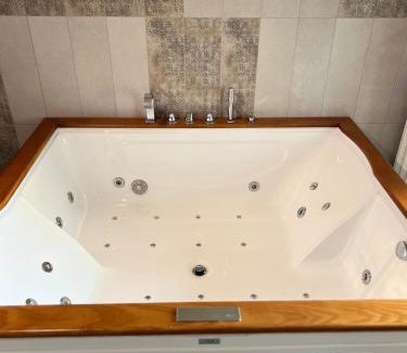 Aiello del Sabato House | Cataleya comfort room